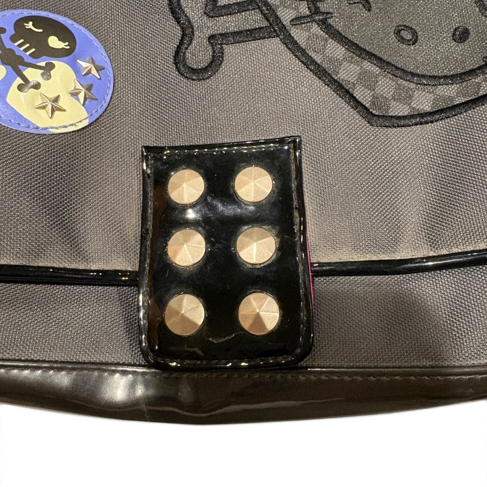 VTG 2007 Hello Kitty Sanrio Mall Goth Skull Heart Studded Shoulder Bag Black - Picture 7 of 16